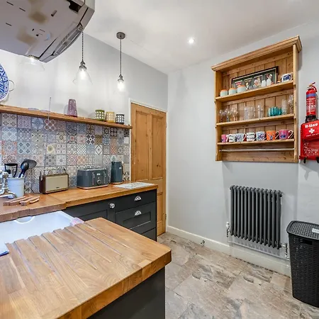 4 Smiddy Hill Пикеринг